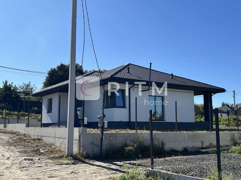 Продаж Будинку 115 м²  Луцьк