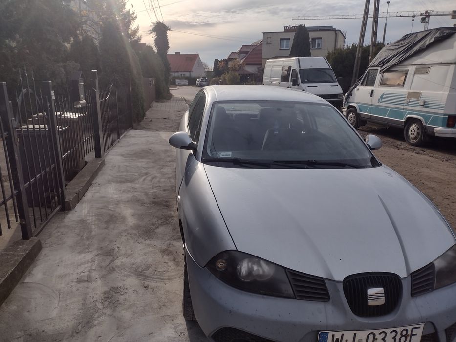 Seat Ibiza 2007 rok 1.4 W całości na części.Kod silnika BMS .
