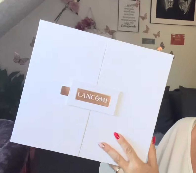 Kuferek toaletka szafka kosmetyczka kalendarz Lancome DIY