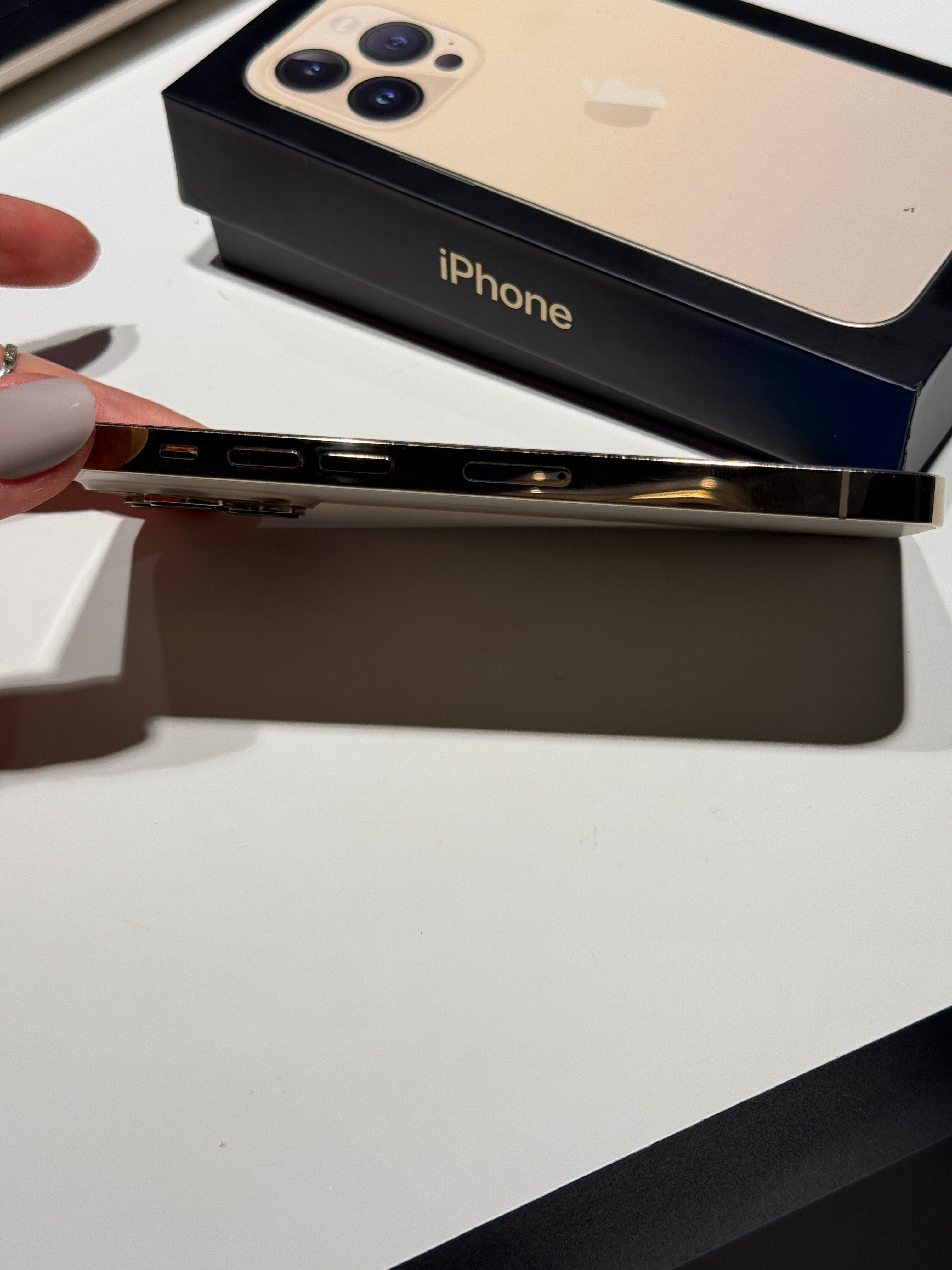 iPhone 13 Pro 1 Tb gold