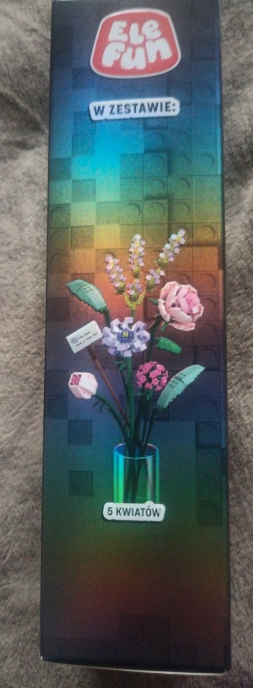 Klocki/  Puzzle 3 D/ Kwiatowy bukiet 6+
