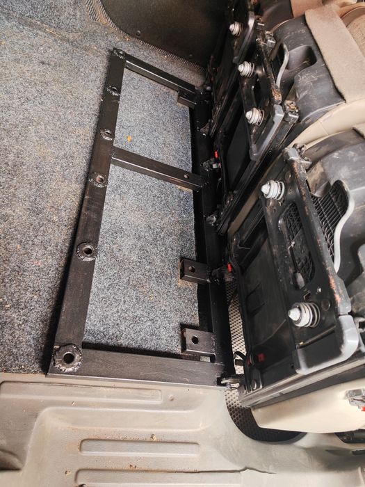 Сідушки для Volkswagen caddy