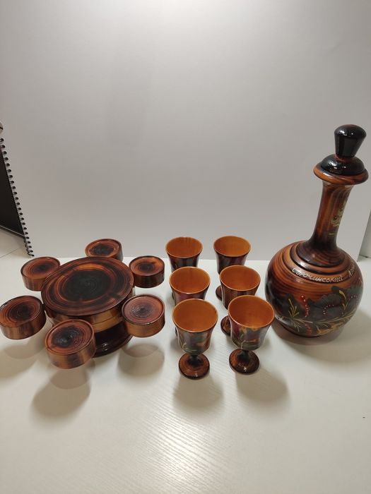 Штофик +6 рюмок СССР.