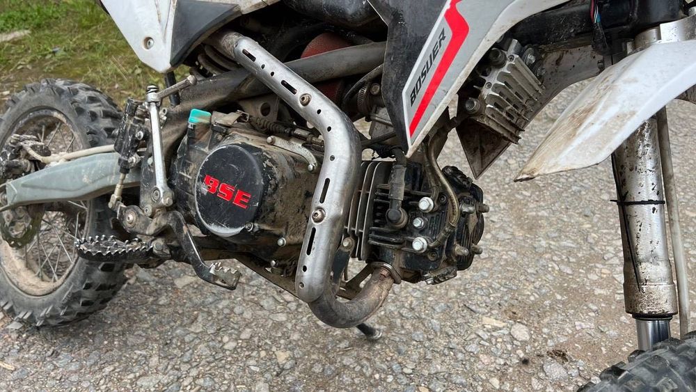 Кросовий мотоцик бсє 125