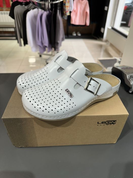 Взуття Сабо Leon 42 ортопедичне