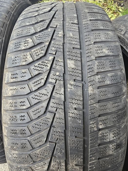 Opony zimowe Hankook 225/50/r17