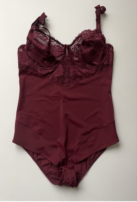 Бюст Victorias Secret р.34B/В75 і ін.