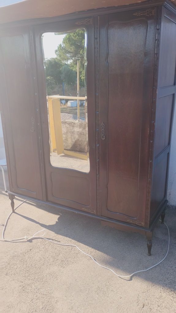 Móveis para cozinha, sala de estar etc...