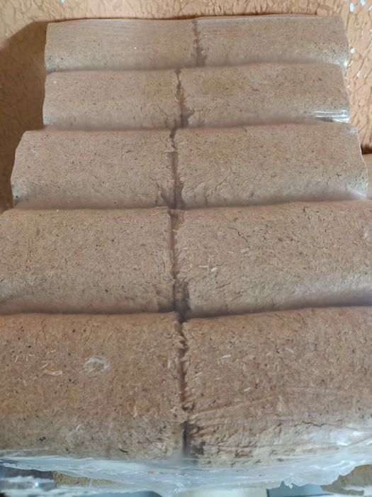 Виготовляємо брикети з дуба