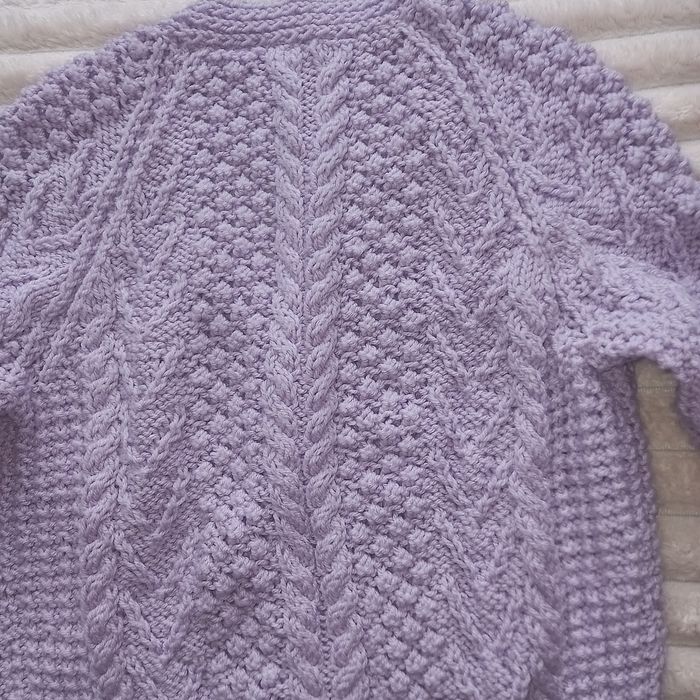 Кофточка на девочку джемпер на пуговицах на 9 -10 лет