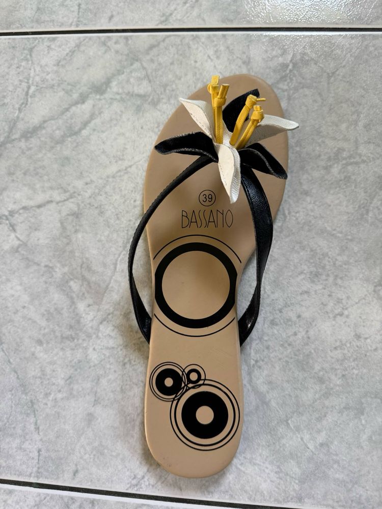 nowe buty klapki CCC bassano 39