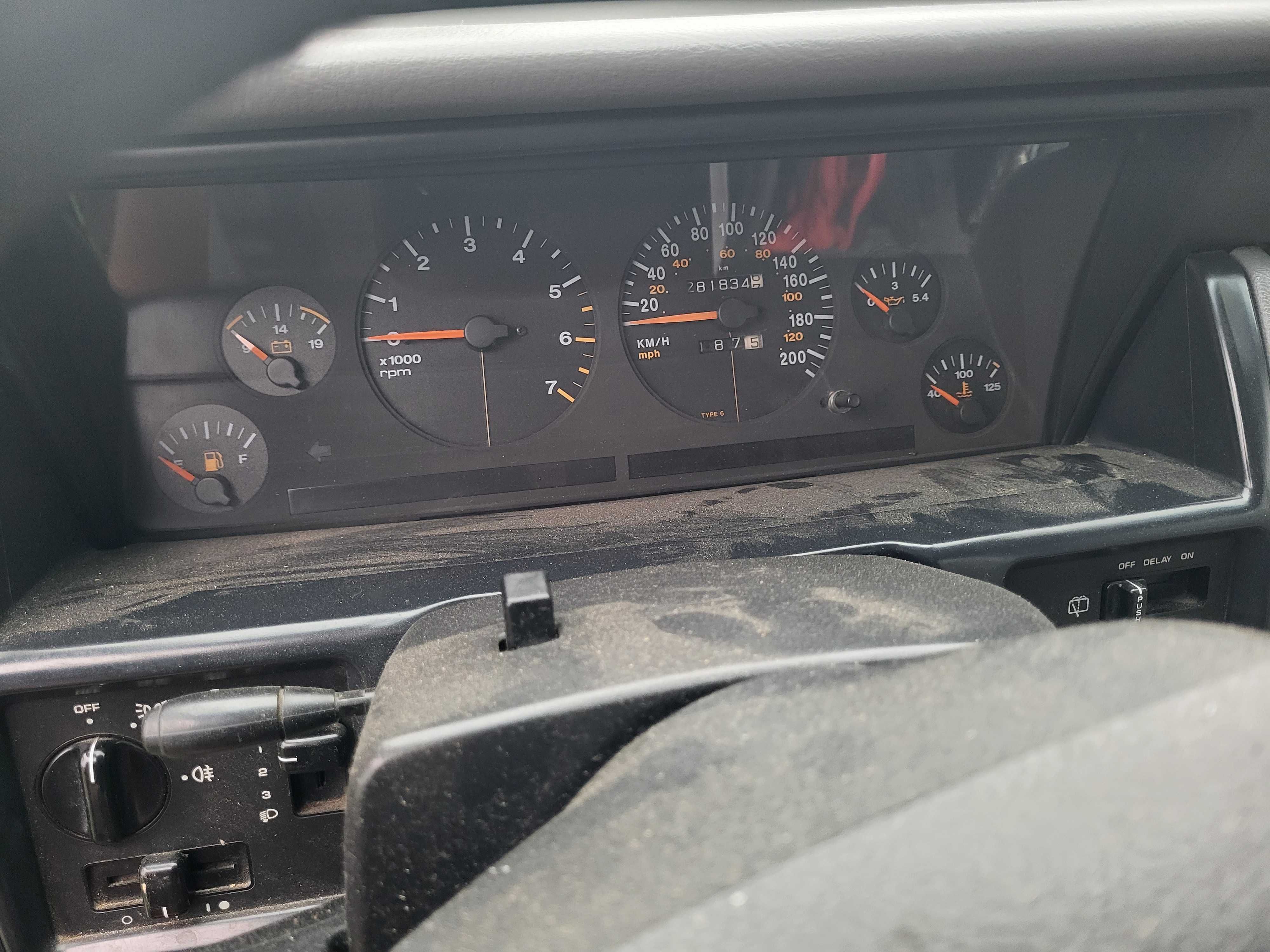 JEEP GRAND CHEROKEE 4.0 + wyciągarka