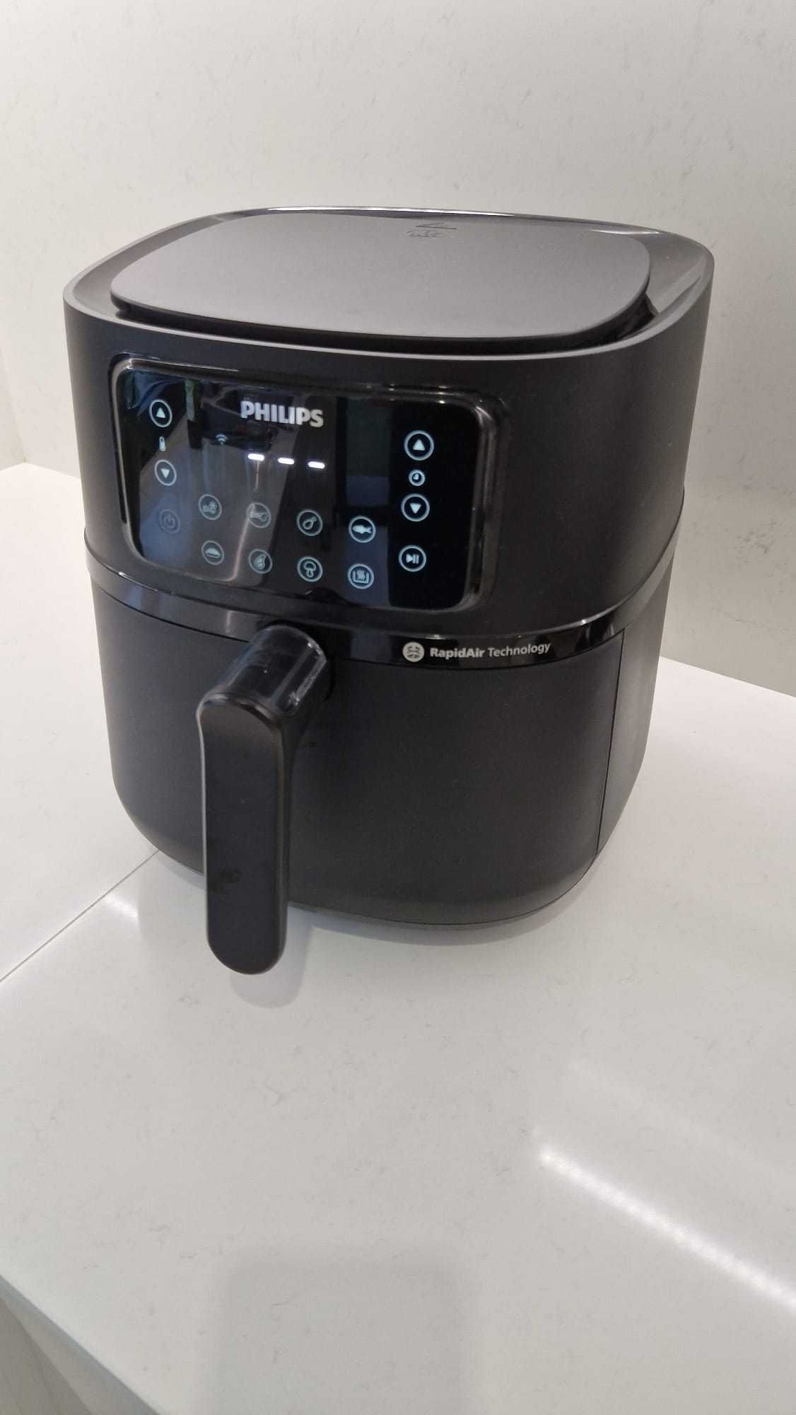 Fritadeira Sem Óleo/Ar Quente (Air Fryer) Philips wifi 5000  HD9285/90