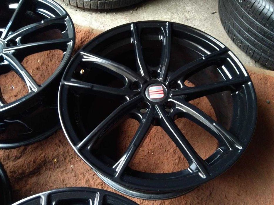 [FJ] A4 A6 A3 Passat 8x18 SUPERB GOLF c205 GLA GLB Karoq TOURAN 5x112