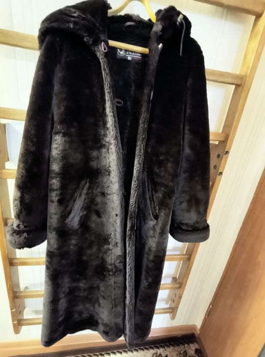 Шуба, XL, довга, жіноча (на зріст 170см+)