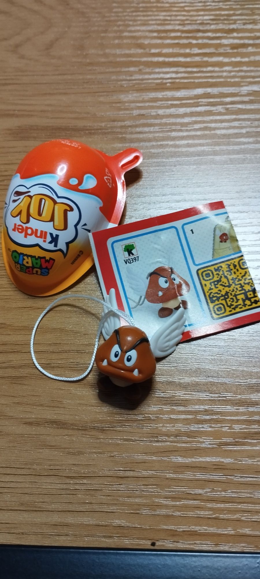 Figurki Kinder Joy Super Mario