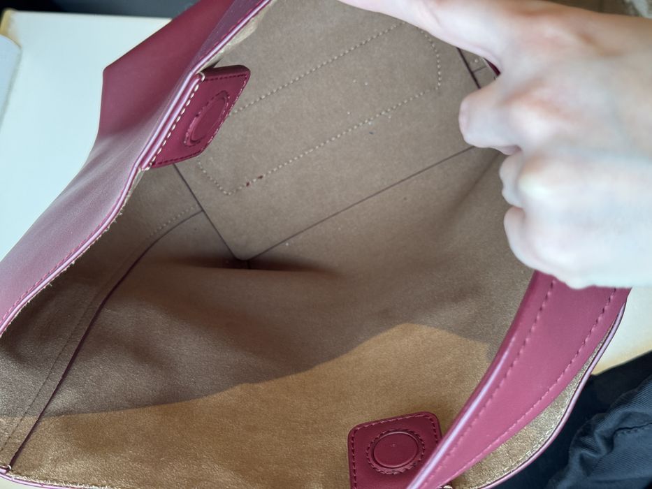 Сумка червона