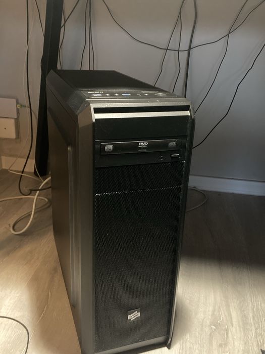 PC do taniego grania z RX 580 8 GB