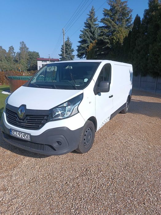 Renault Trafic 2018 LONG  1.6 120 Km uszkodzony silnik .