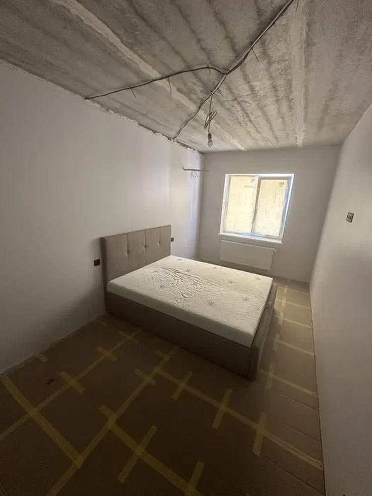 Продам 3-комн квартиру в районе 8 Марта [Юбилейный] ул.