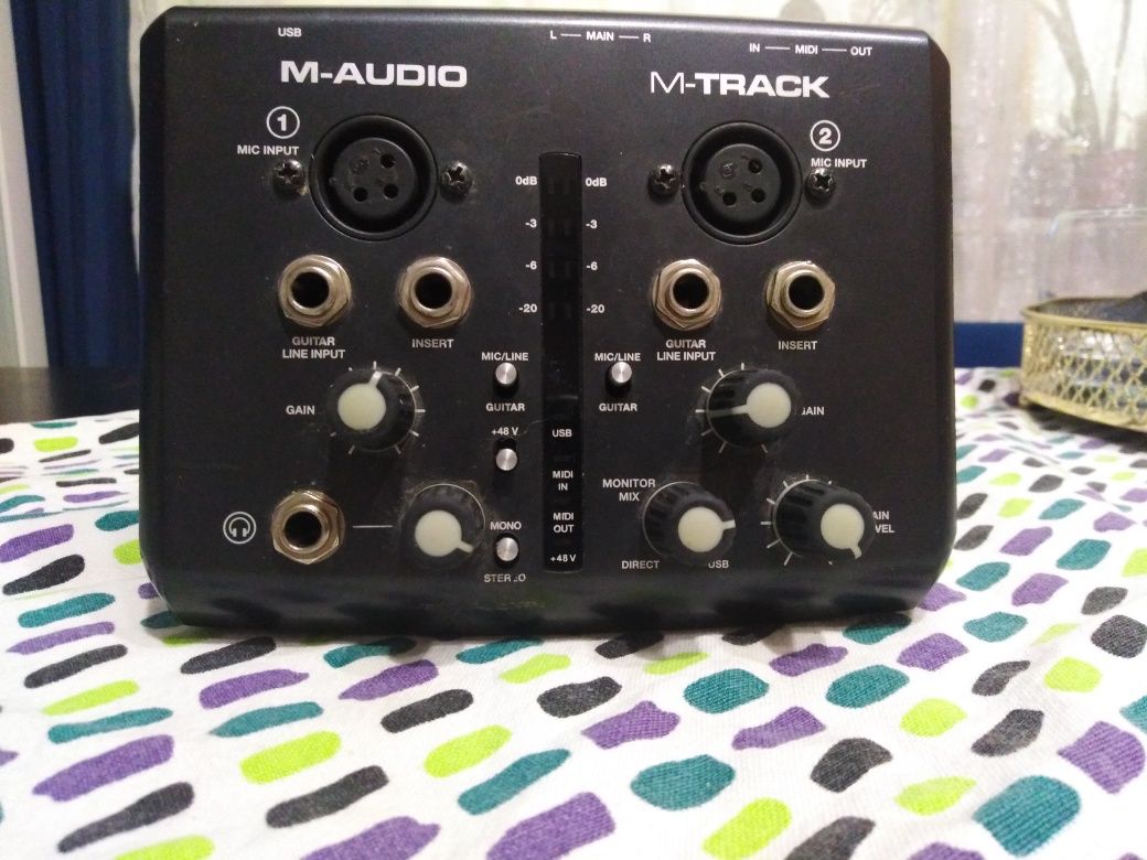 M-AUDIO M-Track - Interfejs Audio USB