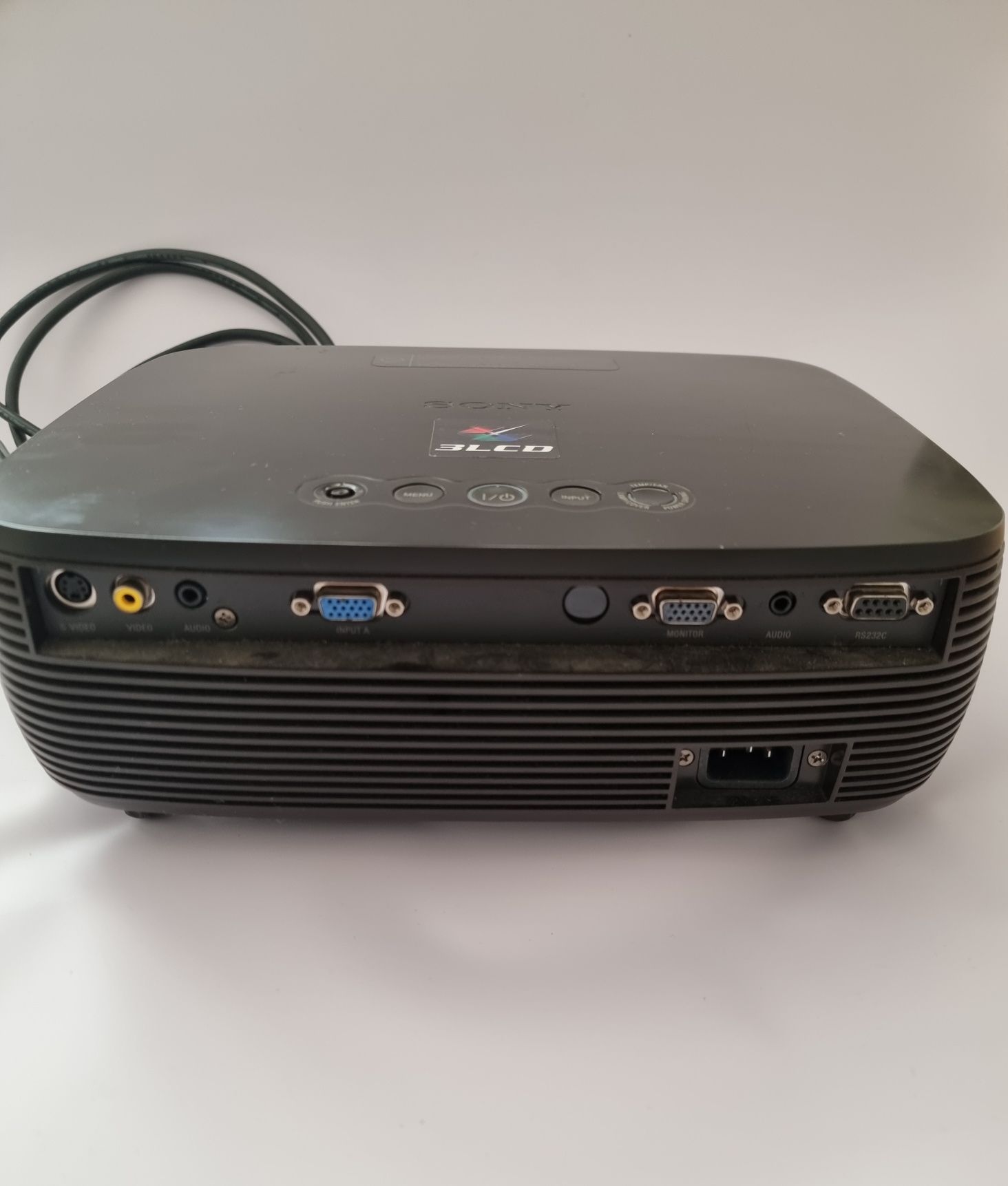 Projektor rzutnik Sony VPL-ES3 z kablem i pilotem