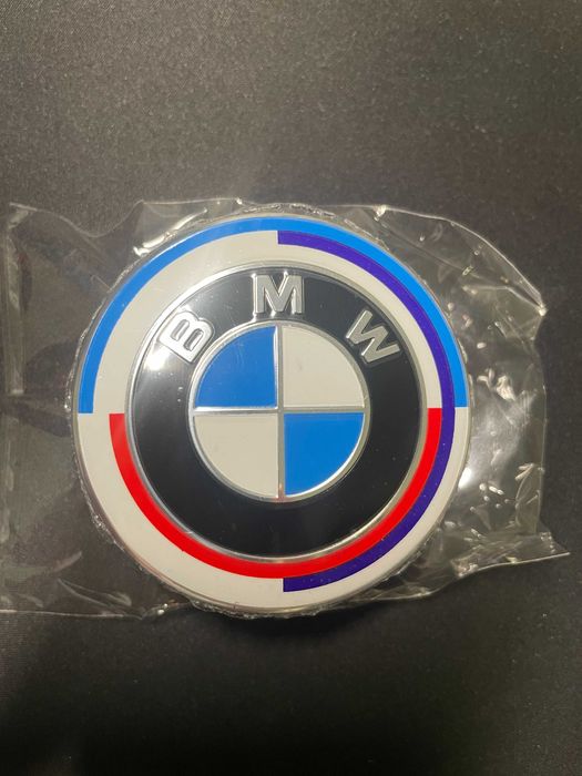 Emblemas para centros de rodas BMW e Mercedes Benz