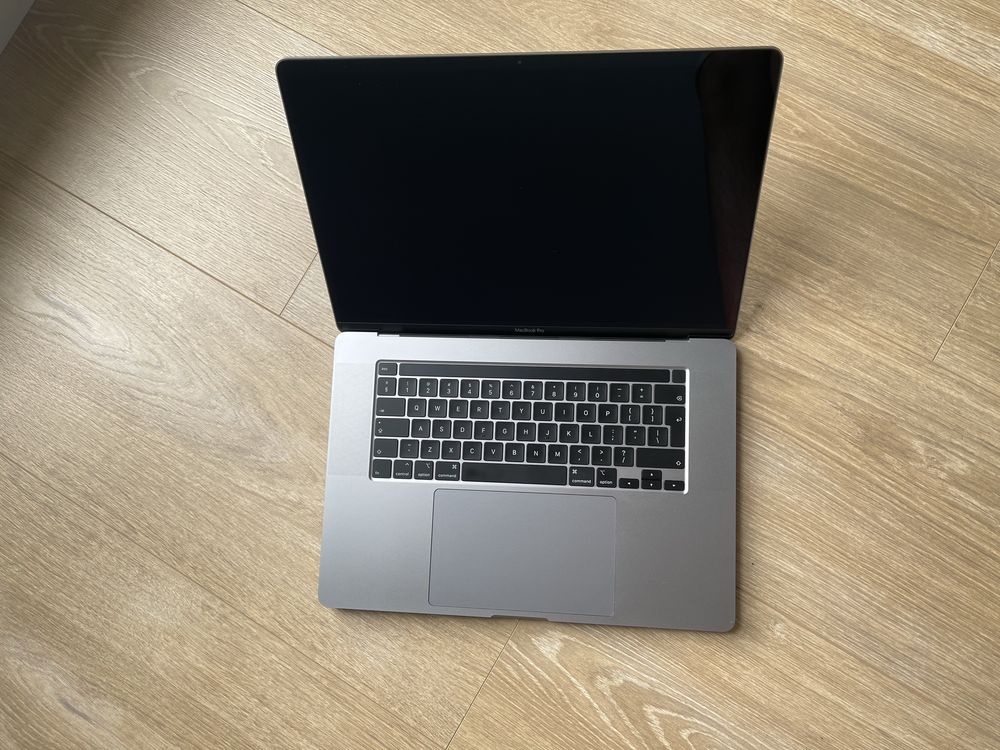 MACBOOK PRO 16” 2.3GHz (i9)/16GB/1TB SSD/Radeon Pro 5500M 4 GB