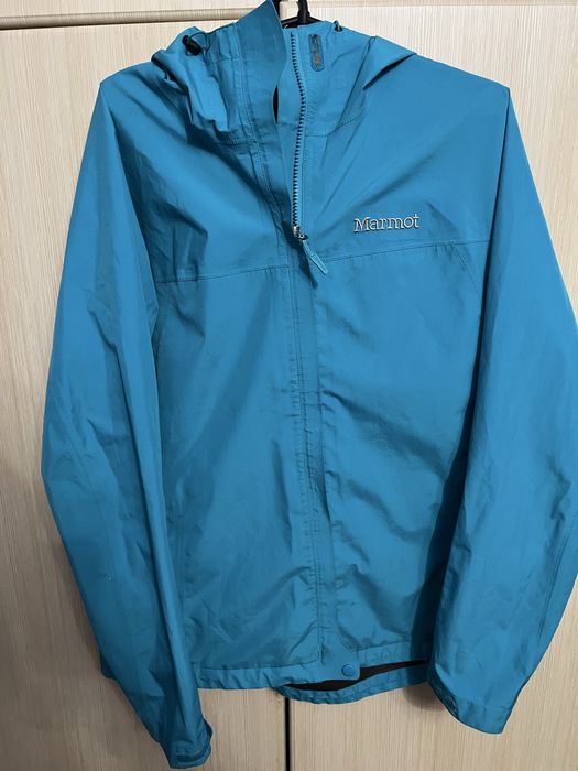 Жіноча курточка Marmot