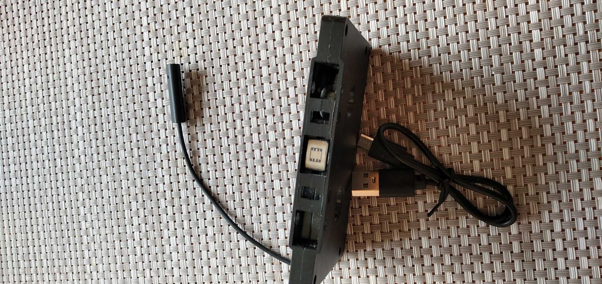 Adapter Bluetooth Kaseta magnetofonowa.