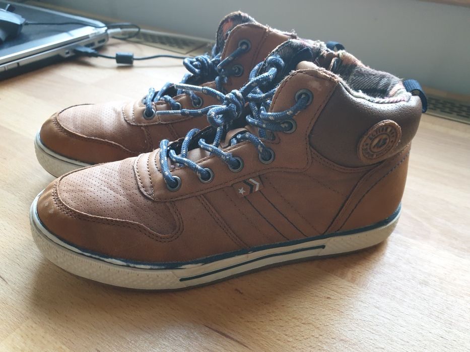 Buty jesienne zimowe chłopięce r. 36  ccc action boy