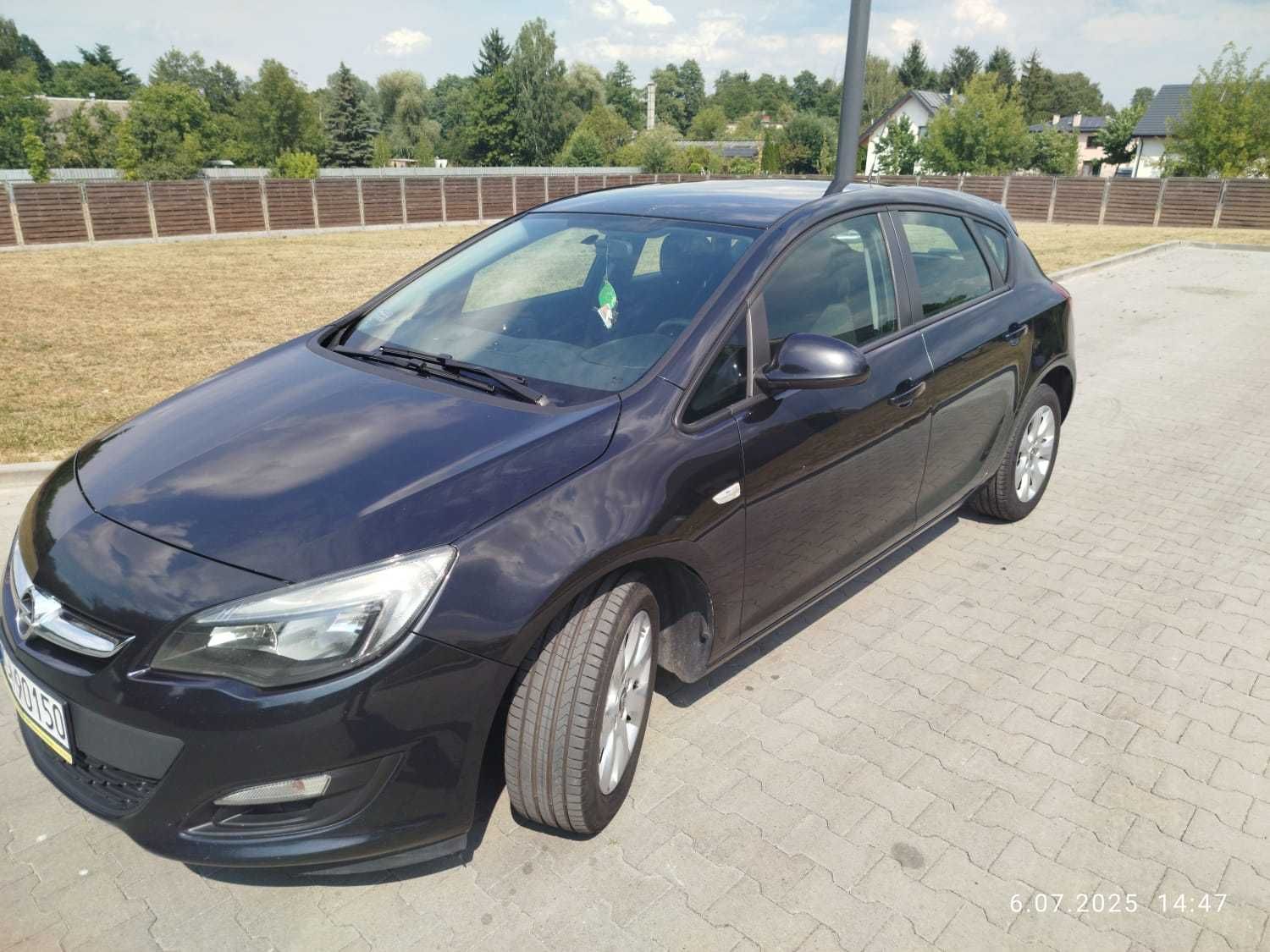 Astra J 1.7 110 KM 2014