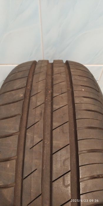 Шины Goodyear Efficiente Grip Performance R14 пара.