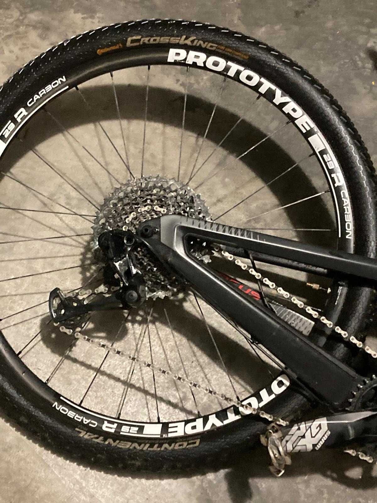 FOCUS ONE suspensão total roda 29 tamanho S