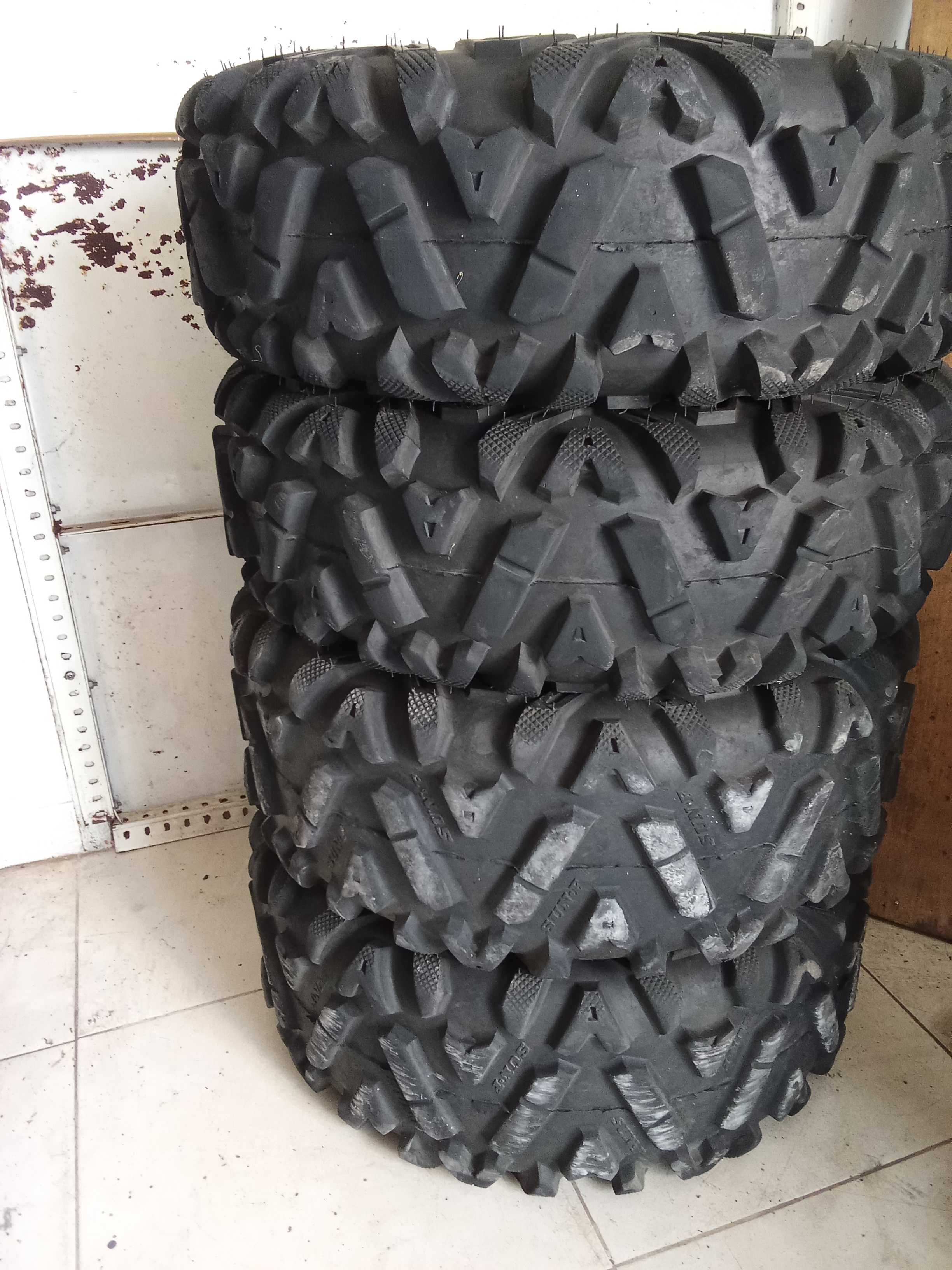 pneus sunf 25x8-12 frente e 25x10-12 tras
