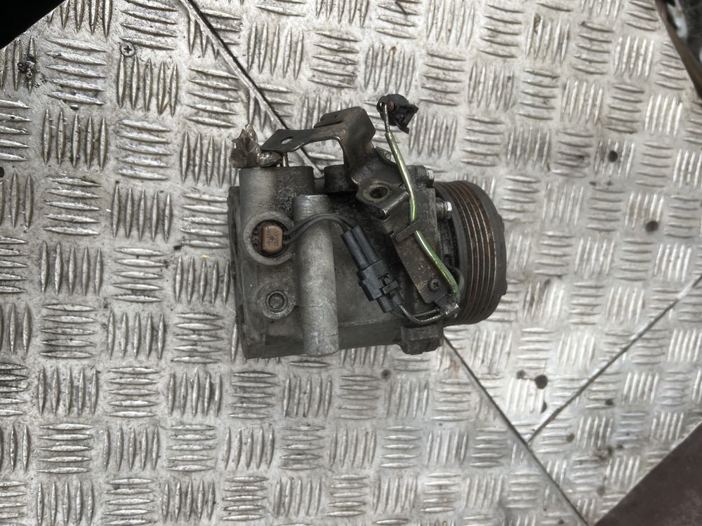 MR500007 Mitsubishi компрессор кондиционера