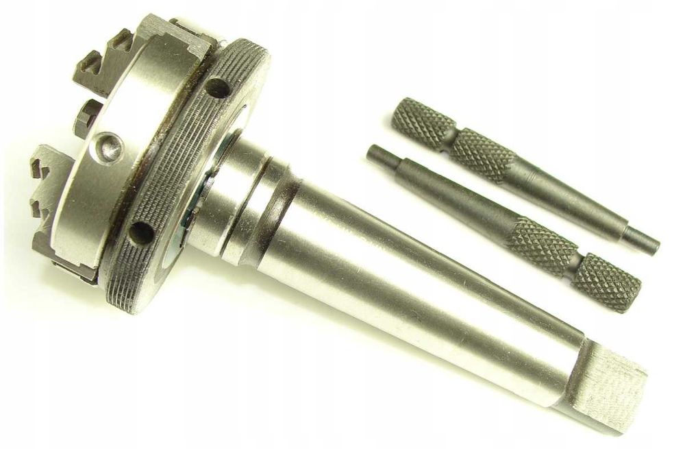 Uchwyt tokarski samocentrujący 65mm / 3 + trzpień MK3