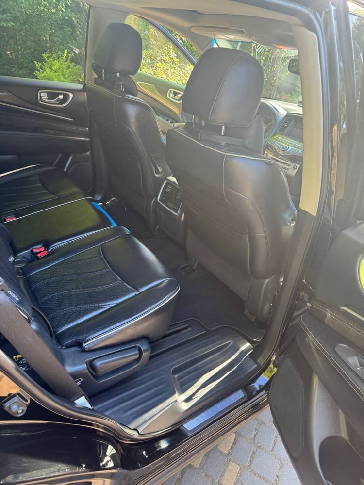 Infiniti QX60 в отличном состоянии