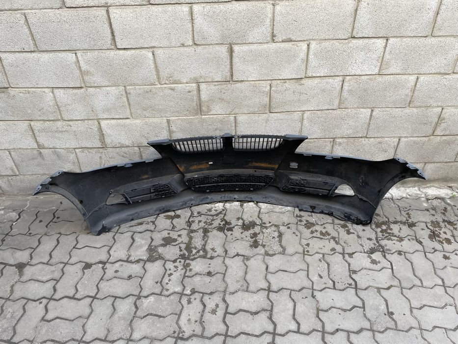 Передній бампер BMW E90/Е91 Дорестайлінг Код:829