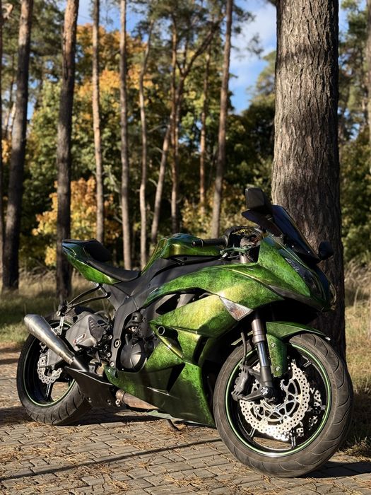 kawasaki zx6r 2010