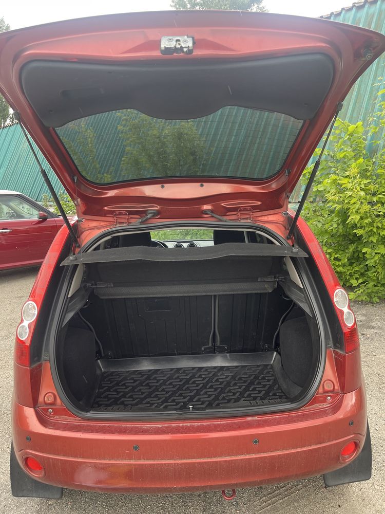 Ford fiesta 2007 рік