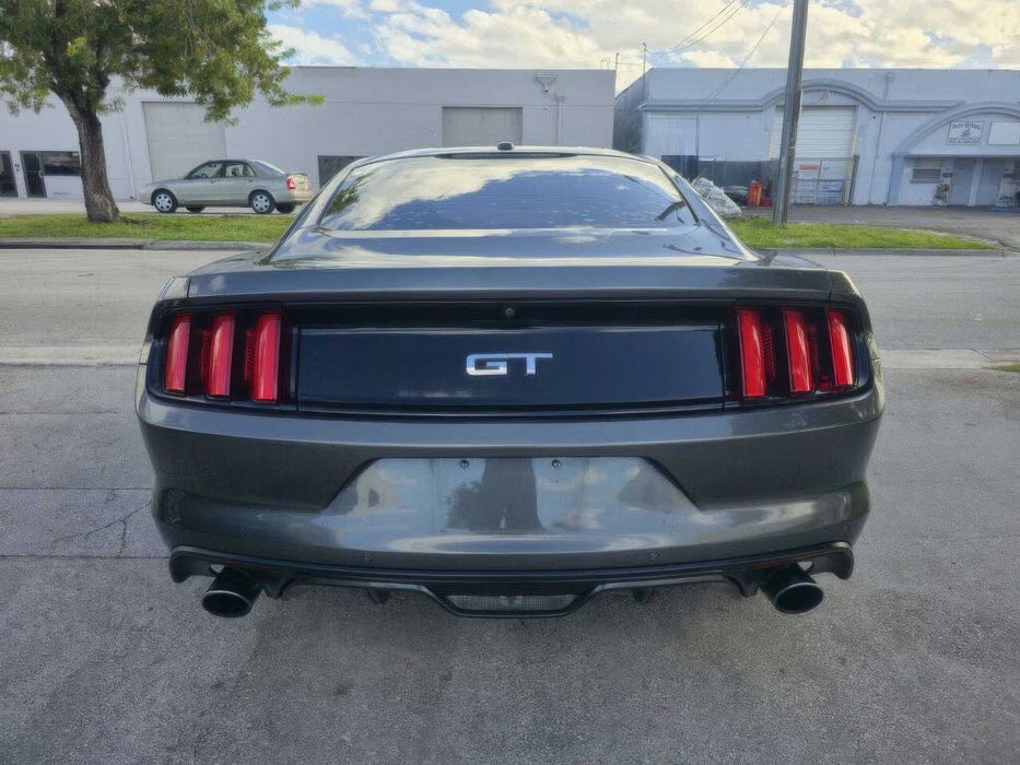 Ford Mustang GT Premium      2015