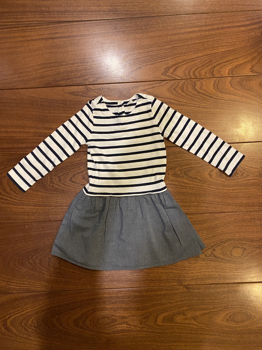 -70% Sukienka GAP Kids - 5-6 lat 110-116 - idealna