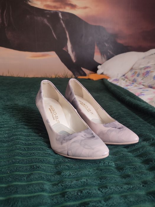 Buty na obcasie rozmiar 40