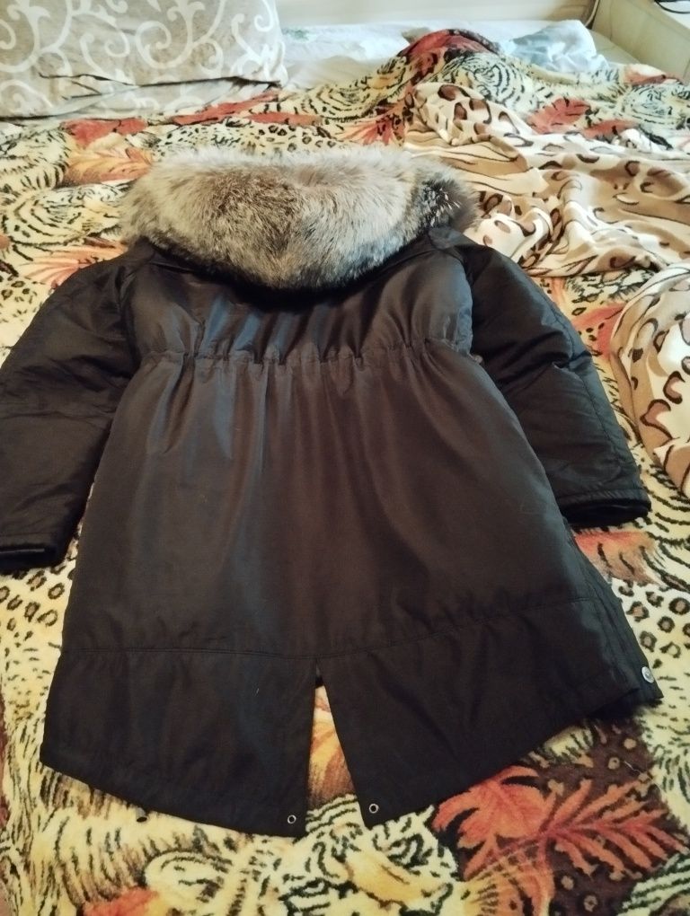 Жіноча Парка пуховик куртка з хутром чернобурки