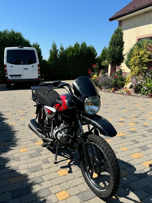 Продам bajaj boxer 150