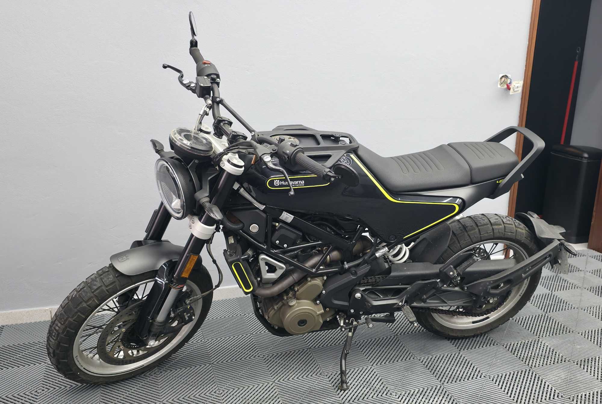 2019 Husqvarna Svartpilen 401
