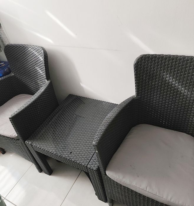 Zestaw na taras- Stolik plus 2 krzesła