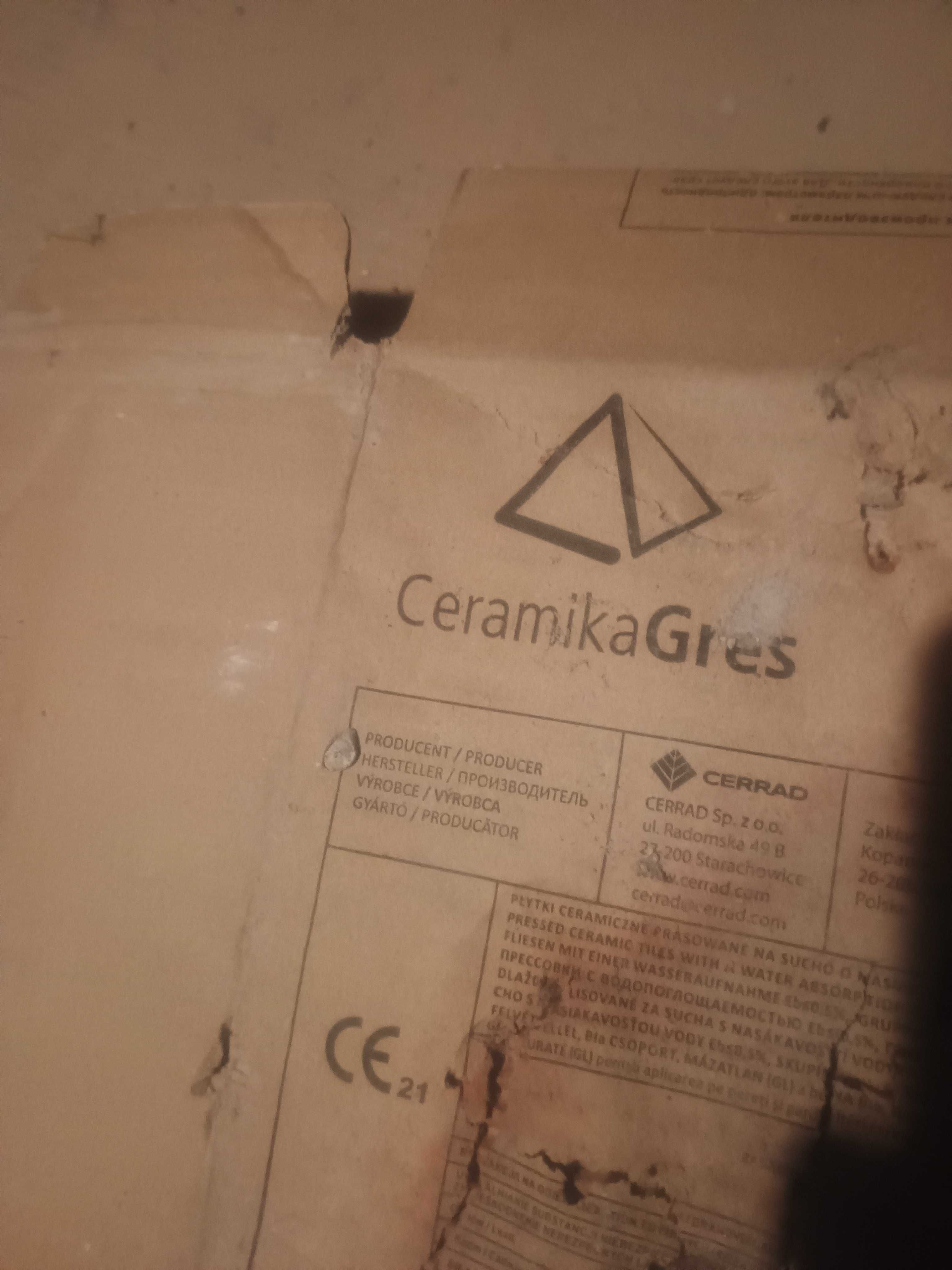 Płytki gres - ciemny brąz