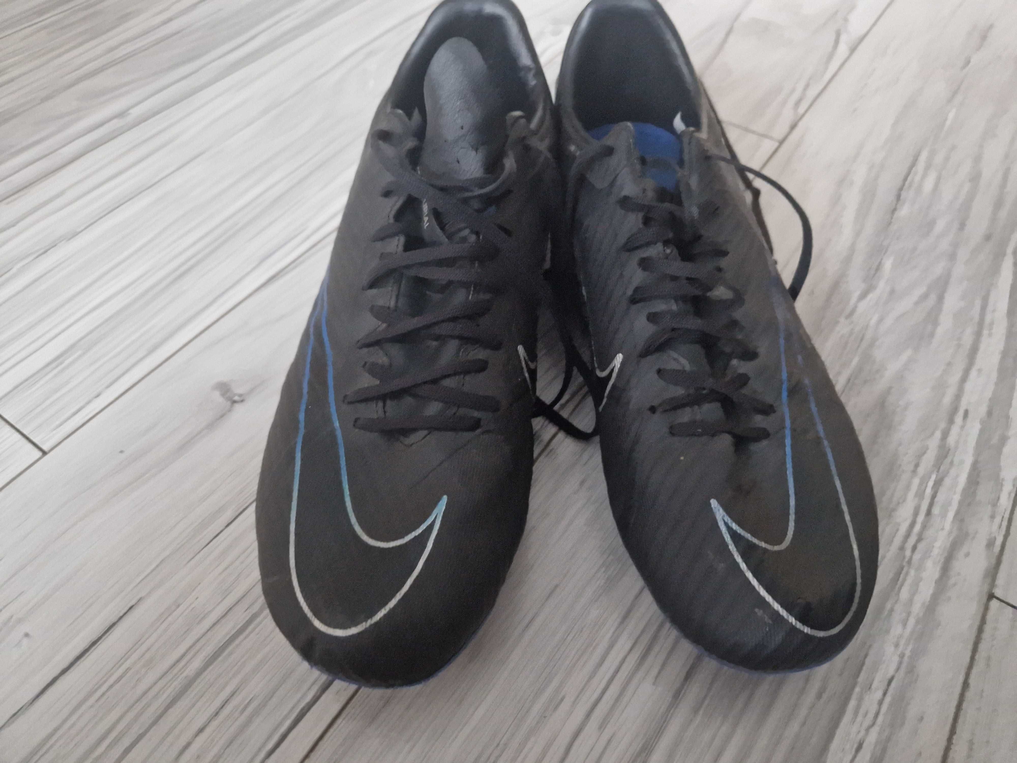 Nike Mercurial młodzieżowe buty do piłki nożnej ZoomVapor Academr.42,5